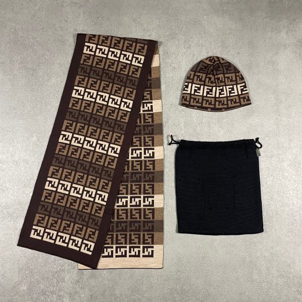 Fendi Set : Scarf + Beanie Fashion